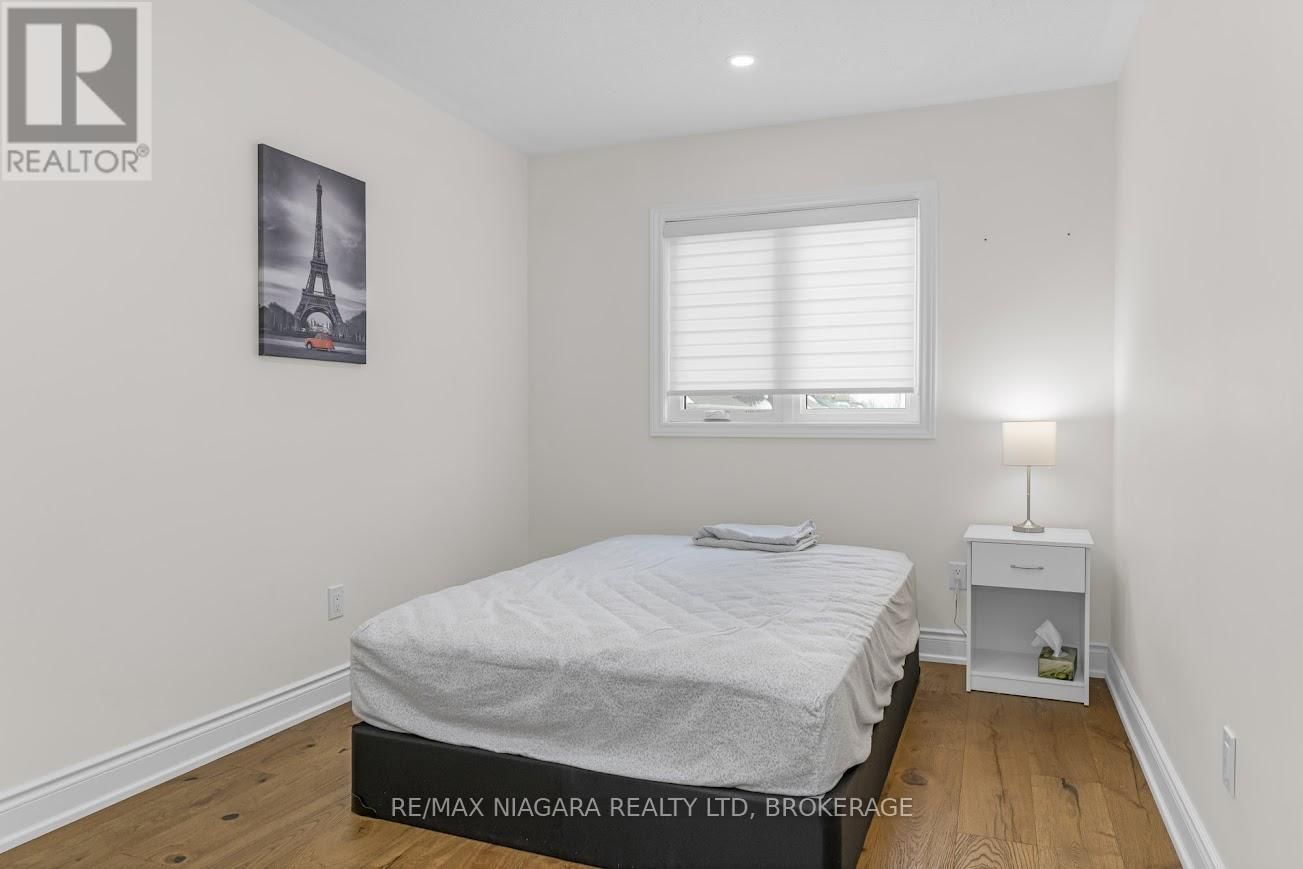 9 BRUTON STREET NORTH Image 19