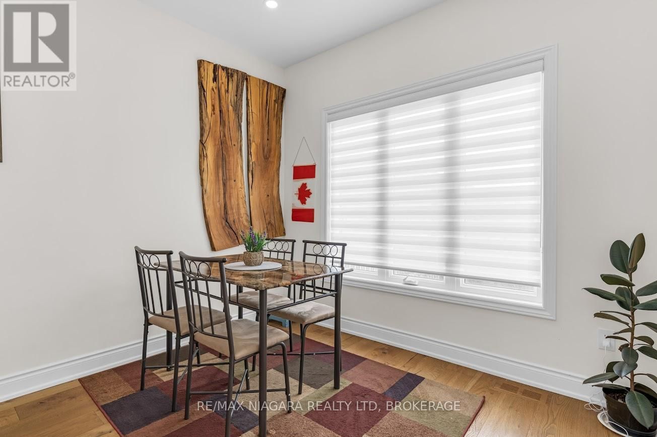 9 BRUTON STREET NORTH Image 8