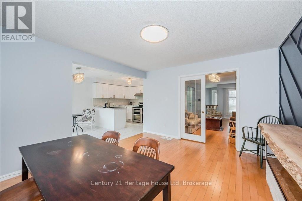 128 MILSON CRESCENT Image 13