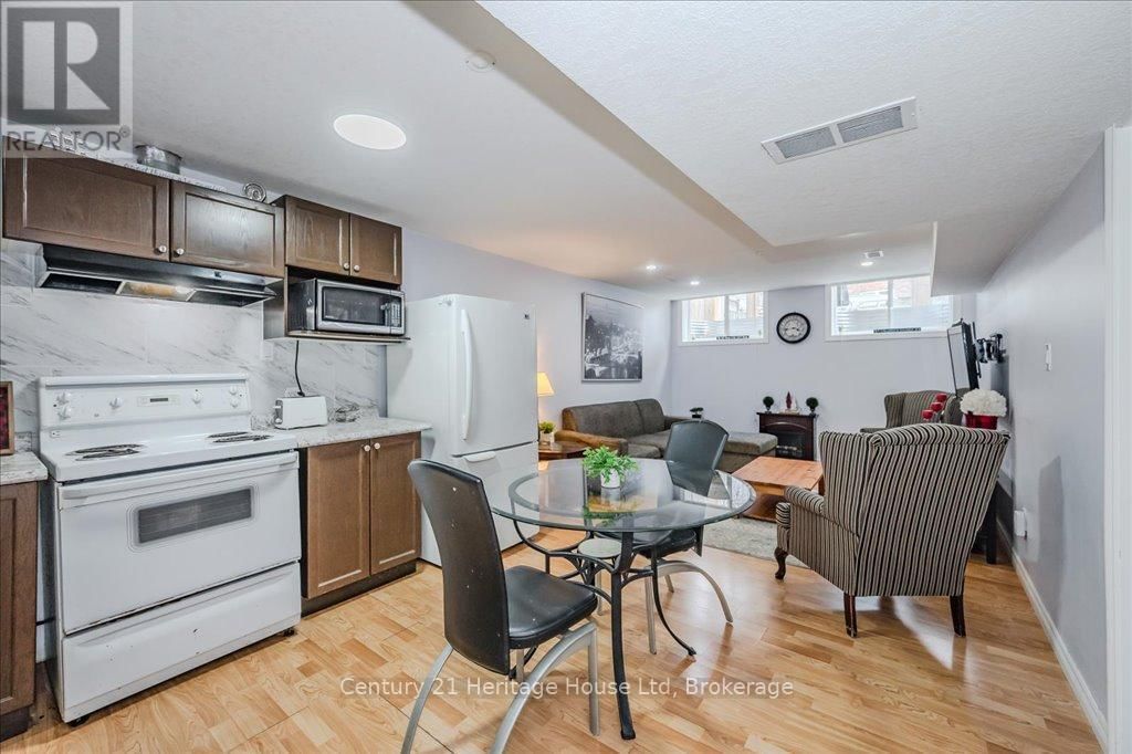 128 MILSON CRESCENT Image 27