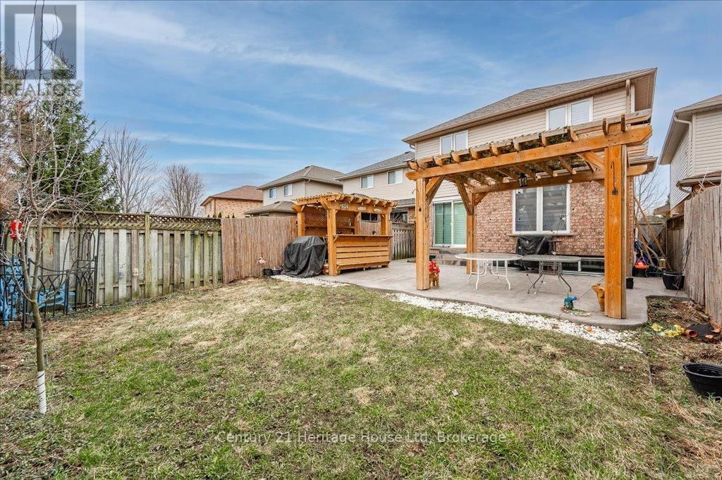 128 MILSON CRESCENT Image 38