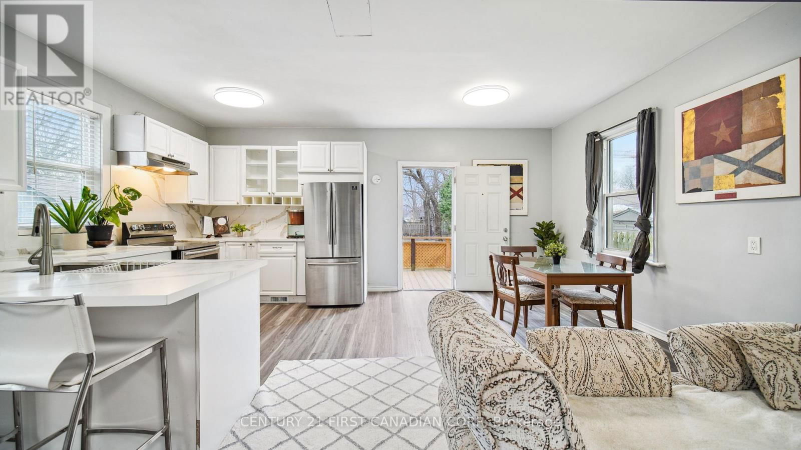 417 GREY STREET Image 6
