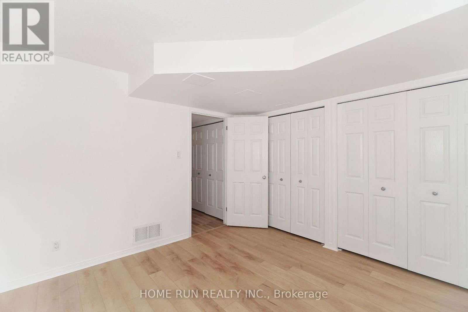 96 STRATHAVEN PRIVATE Image 23