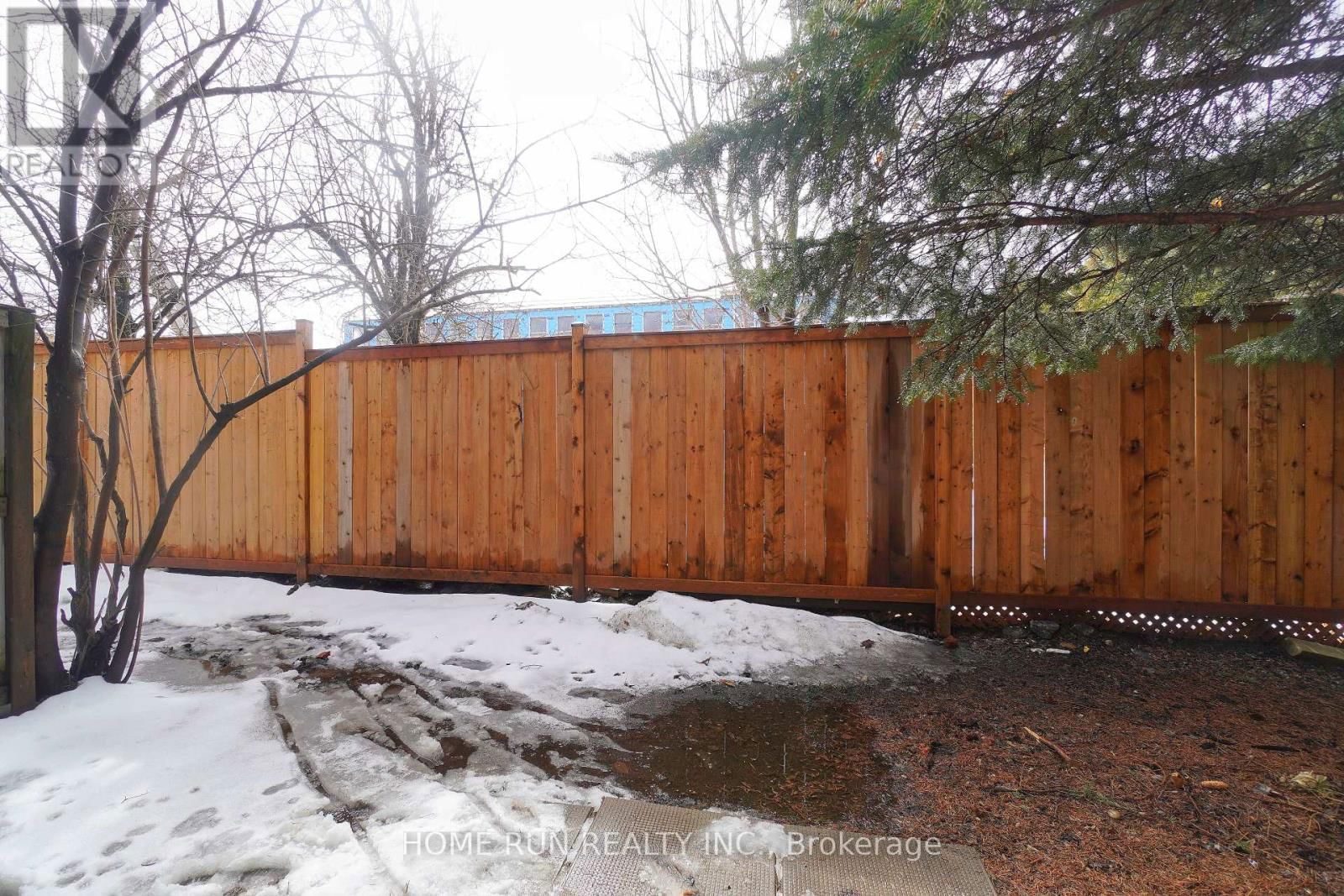 96 STRATHAVEN PRIVATE Image 27