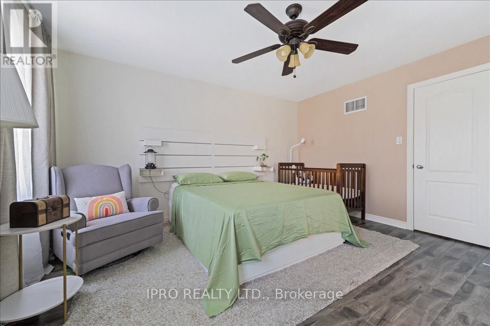 12 - 40 DARTMOUTH GATE Image 16