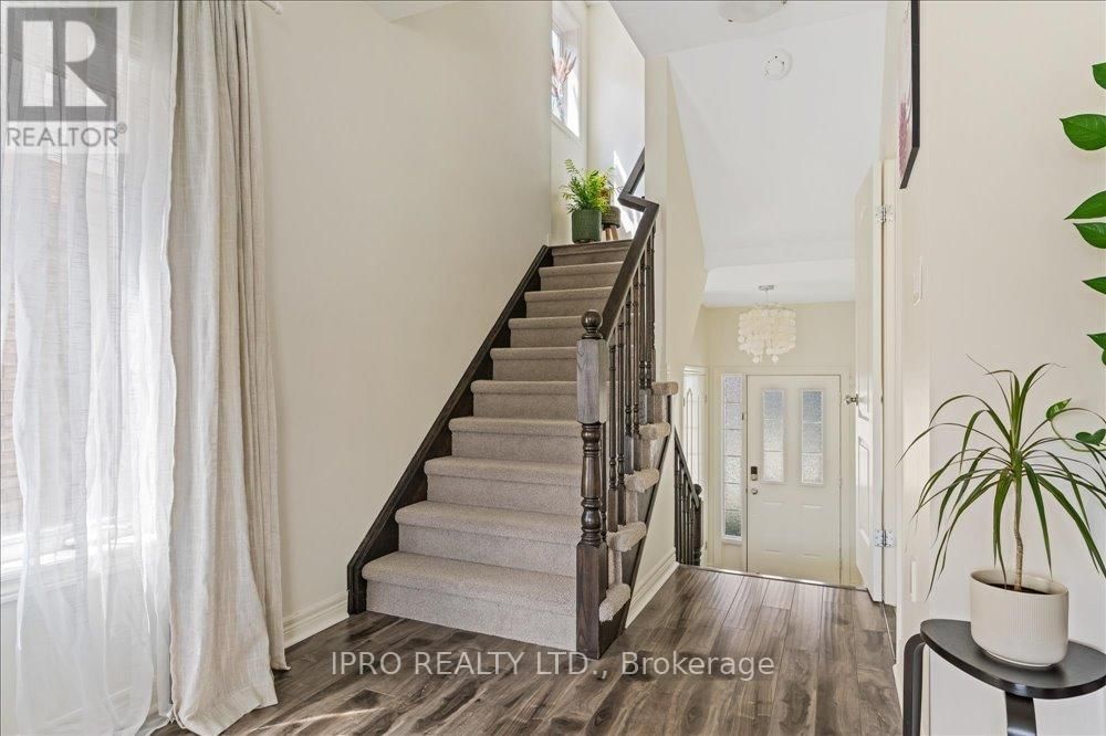 12 - 40 DARTMOUTH GATE Image 4