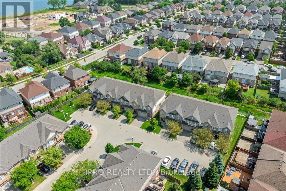 12 - 40 DARTMOUTH GATE Image 40