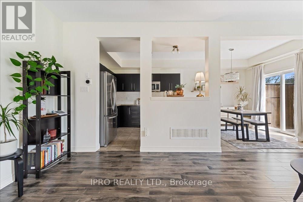12 - 40 DARTMOUTH GATE Image 8