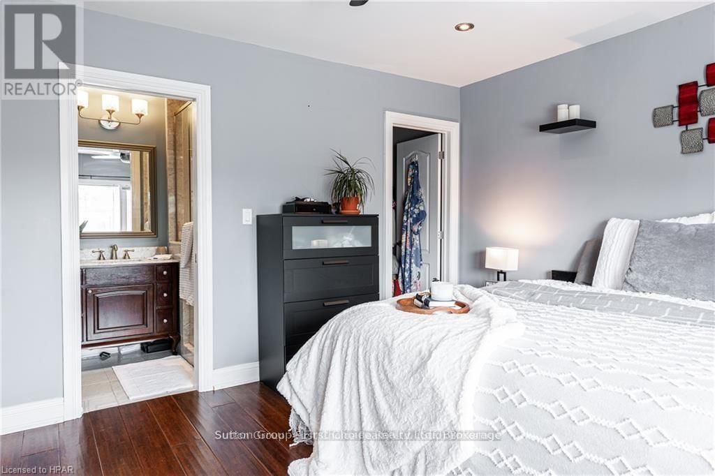 152 ST PATRICK STREET Image 19