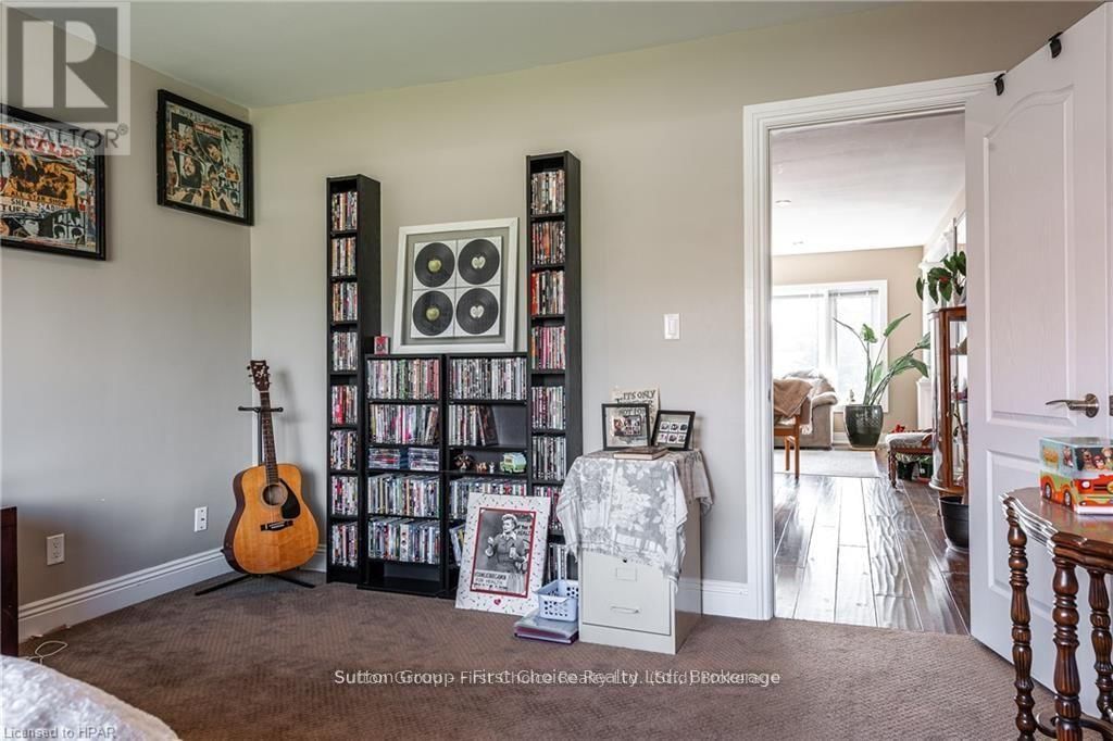 152 ST PATRICK STREET Image 25
