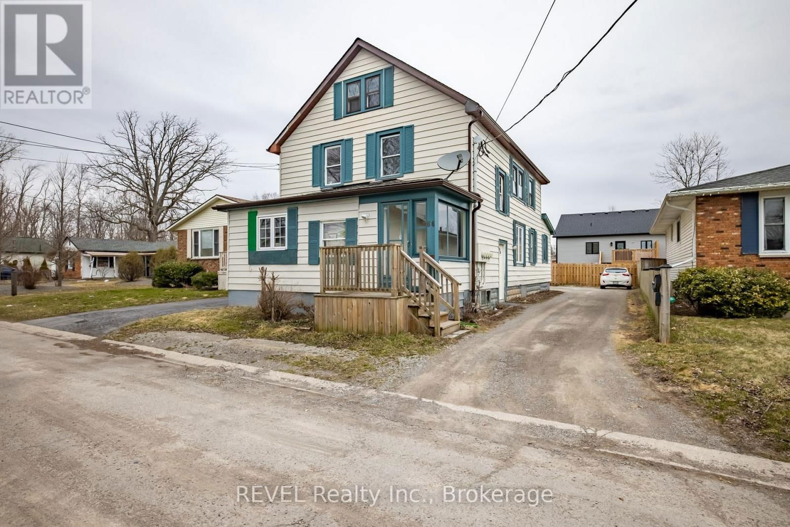 66 LILLIAN PLACE Image 2