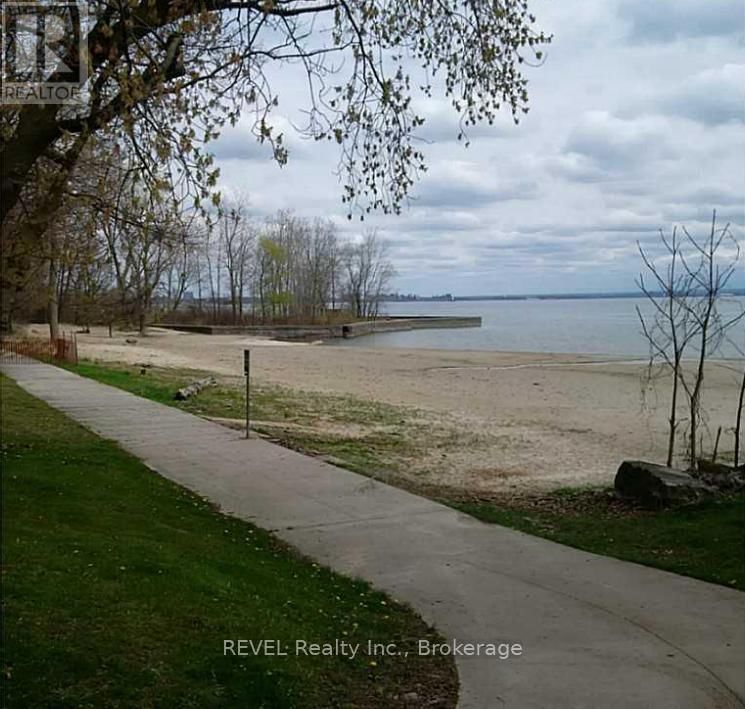 66 LILLIAN PLACE Image 23