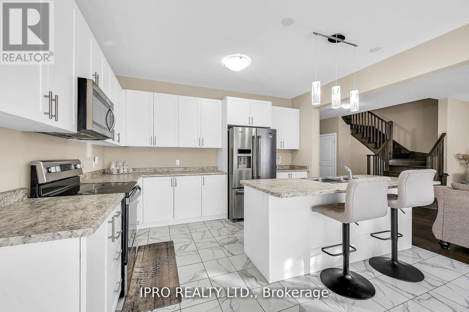 286 DALGLEISH TRAIL Image 16