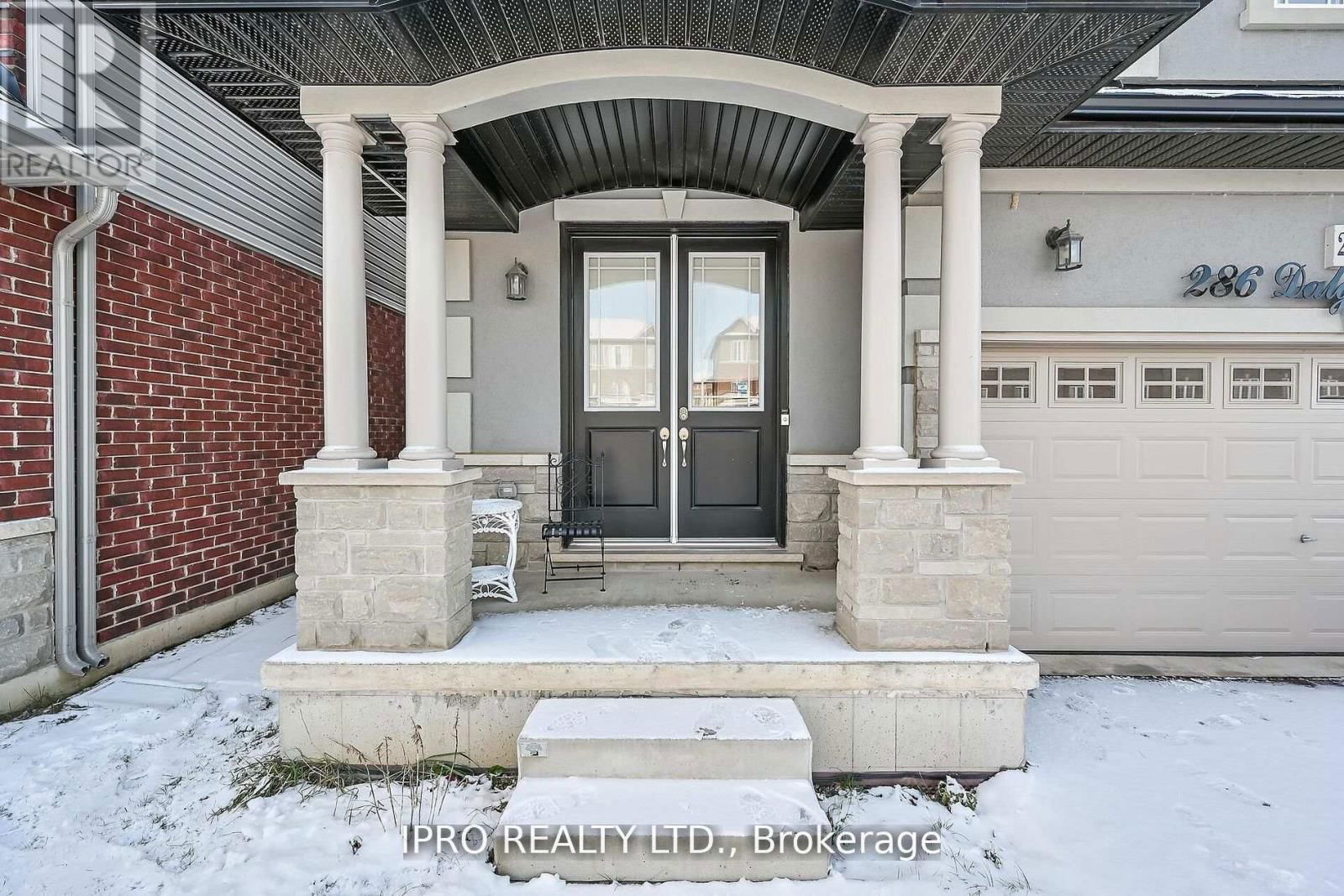 286 DALGLEISH TRAIL Image 3