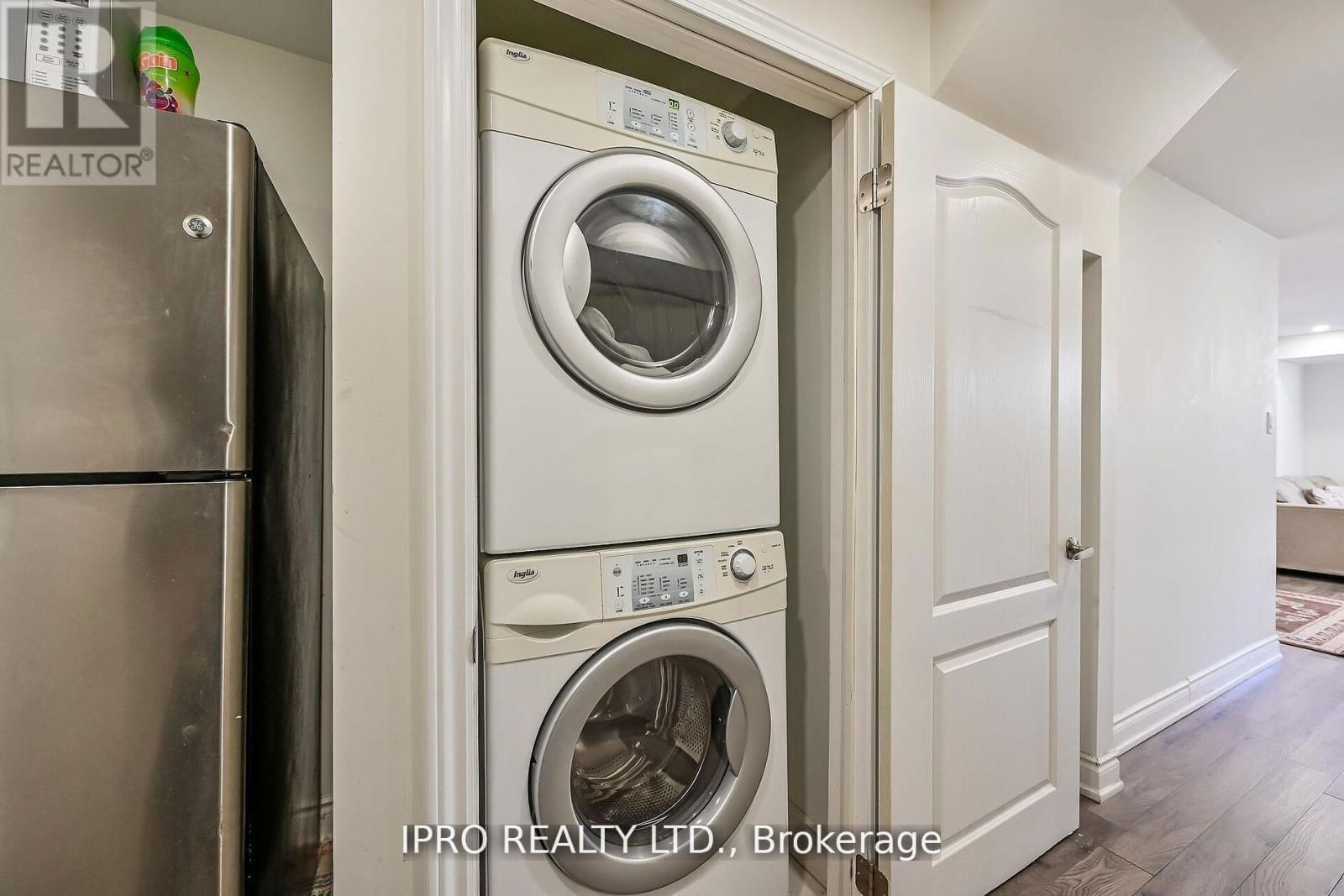 286 DALGLEISH TRAIL Image 38