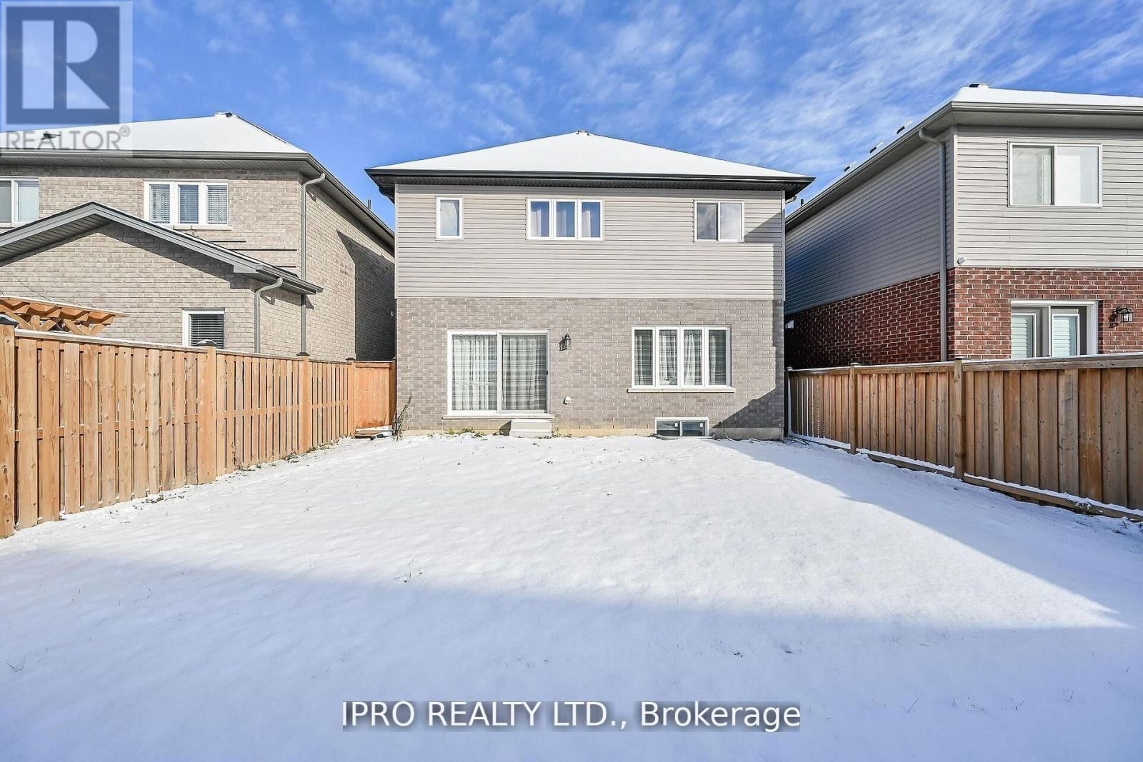 286 DALGLEISH TRAIL Image 40