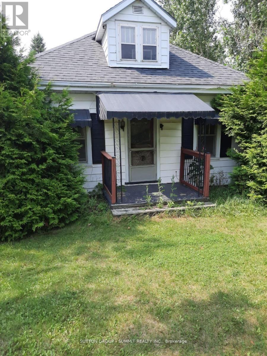 663 COUNTY RD 15 Image 2