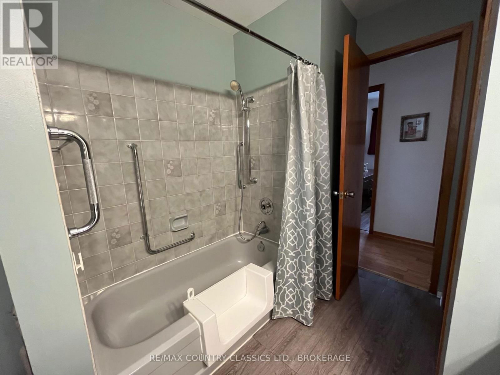 35 CLEMENT STREET Image 25