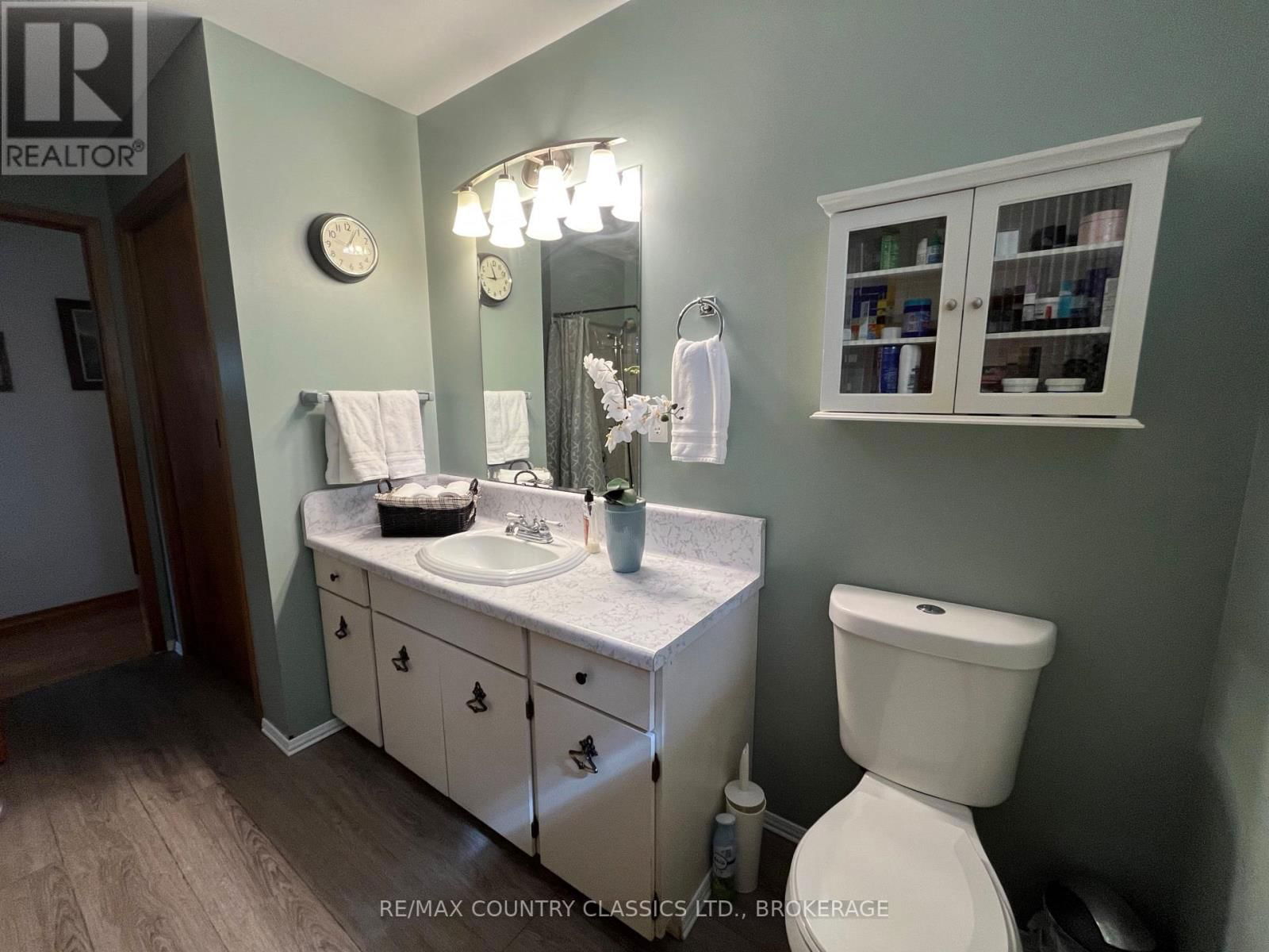 35 CLEMENT STREET Image 26