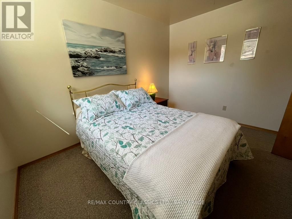 35 CLEMENT STREET Image 40
