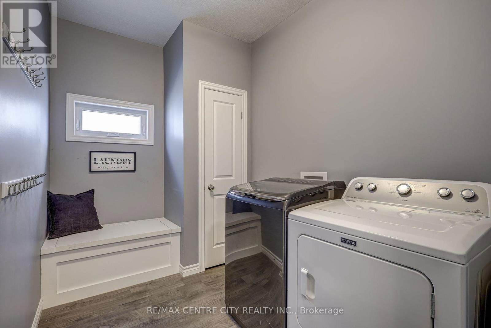 35 BLAIRMONT TERRACE Image 19
