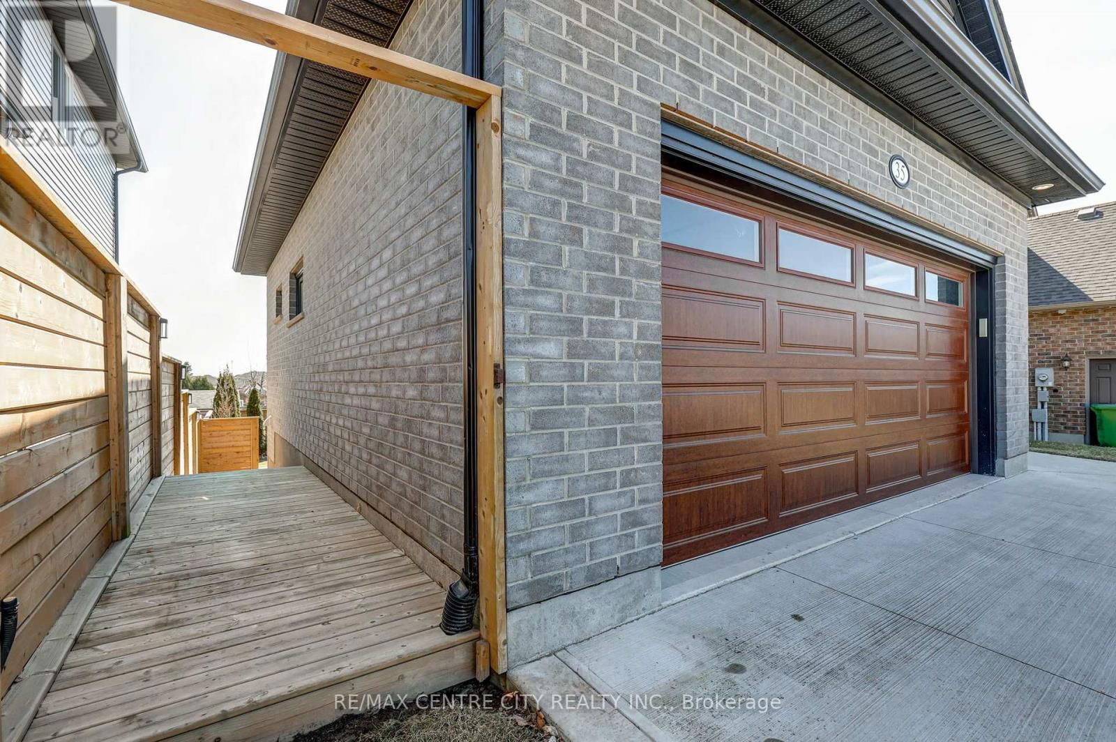 35 BLAIRMONT TERRACE Image 39