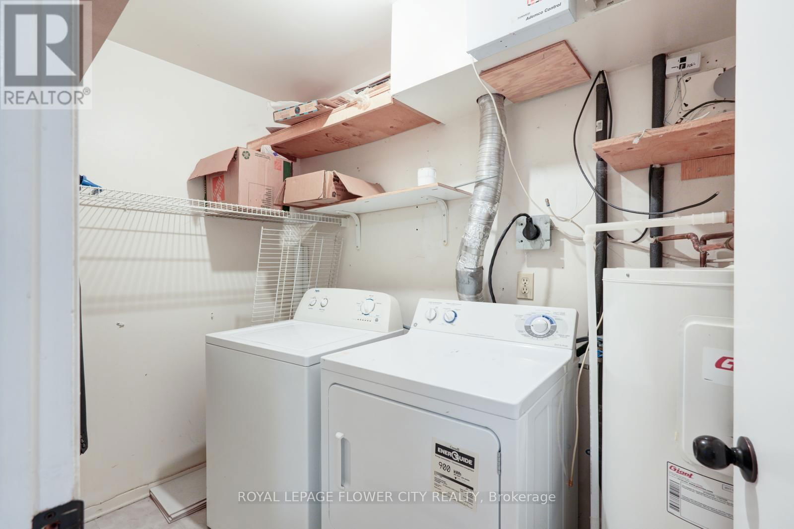 36A - 782 ST ANDRE DRIVE Image 17