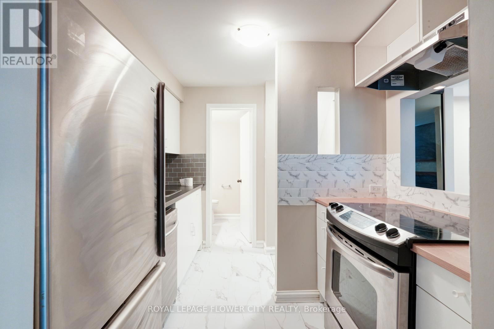 36A - 782 ST ANDRE DRIVE Image 7
