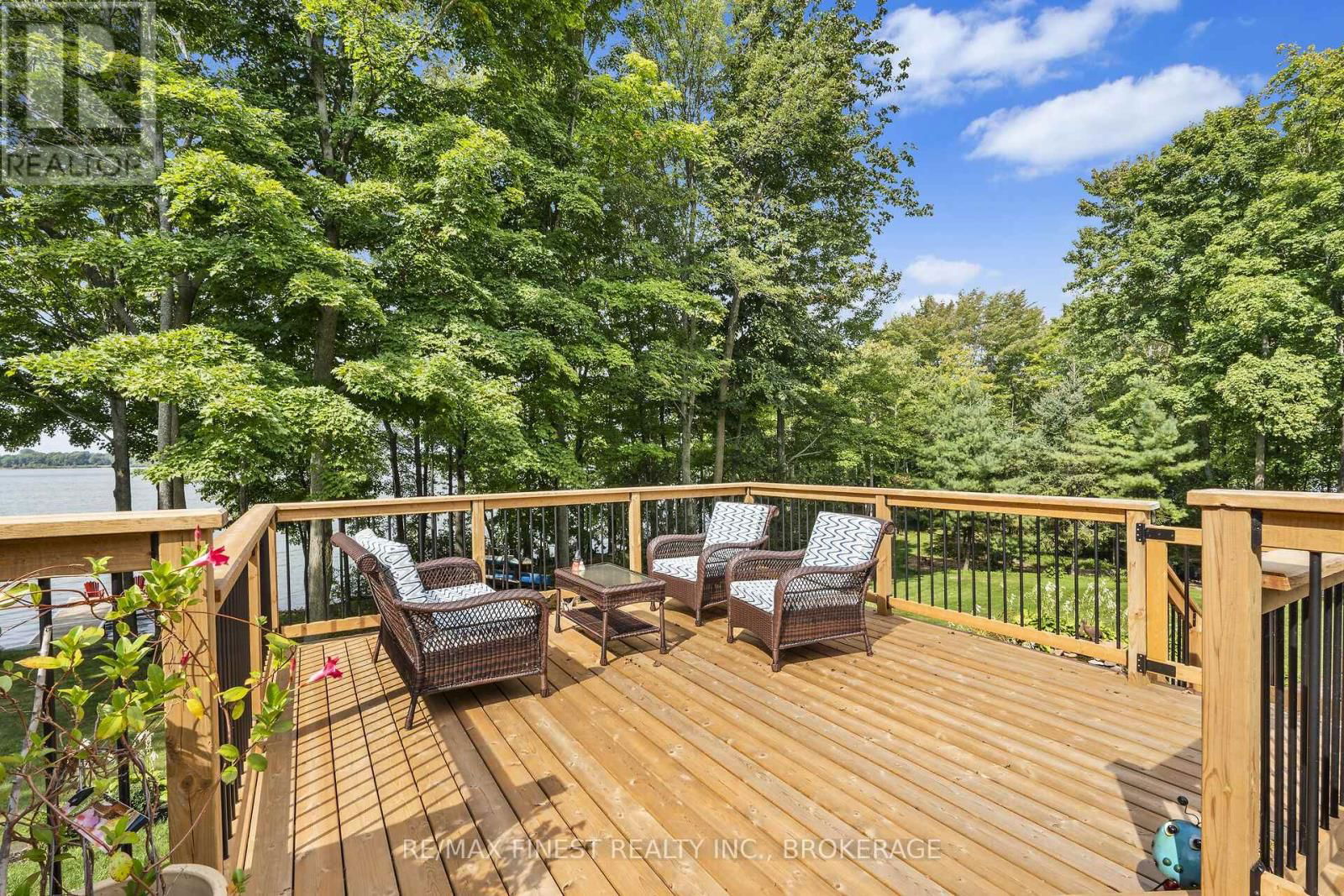 1835 HITCHCOCK DRIVE Image 44