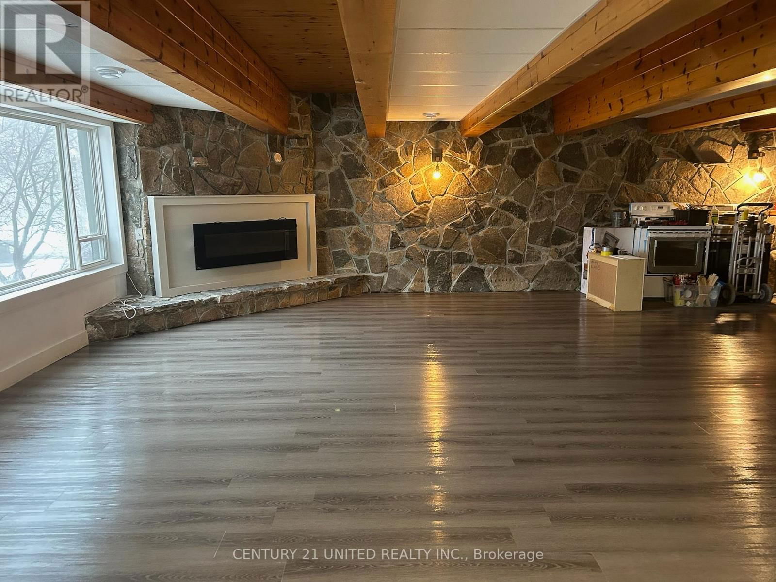 2704 LAKEFIELD ROAD Image 12