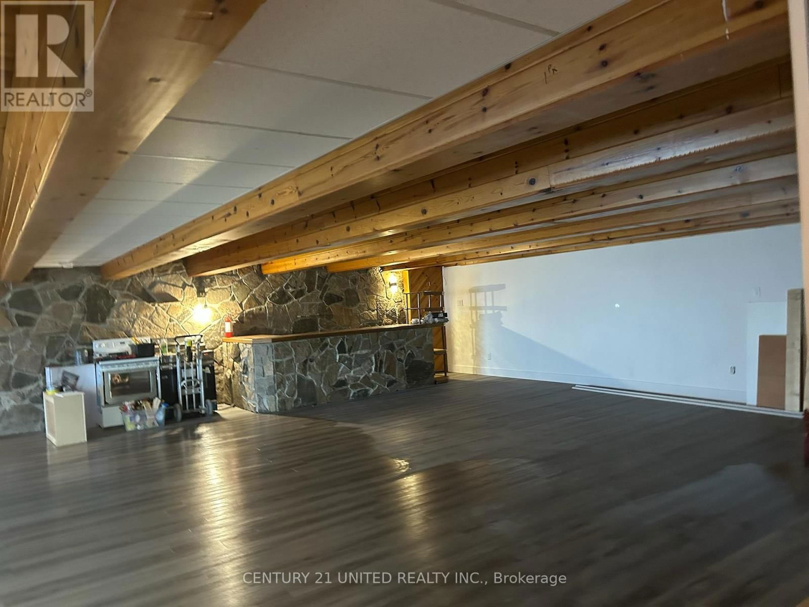 2704 LAKEFIELD ROAD Image 13