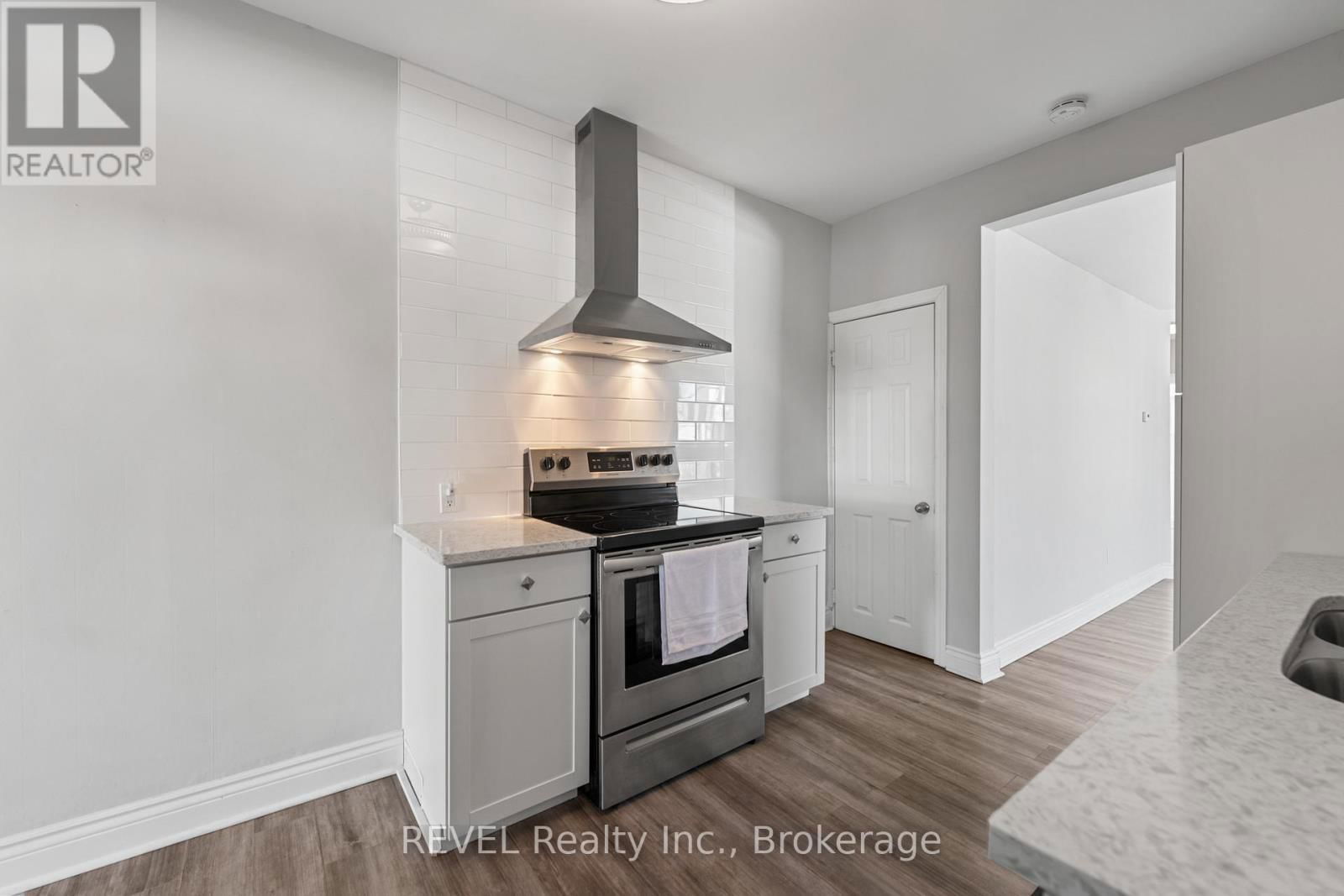 70 OAKLAND AVENUE Image 12