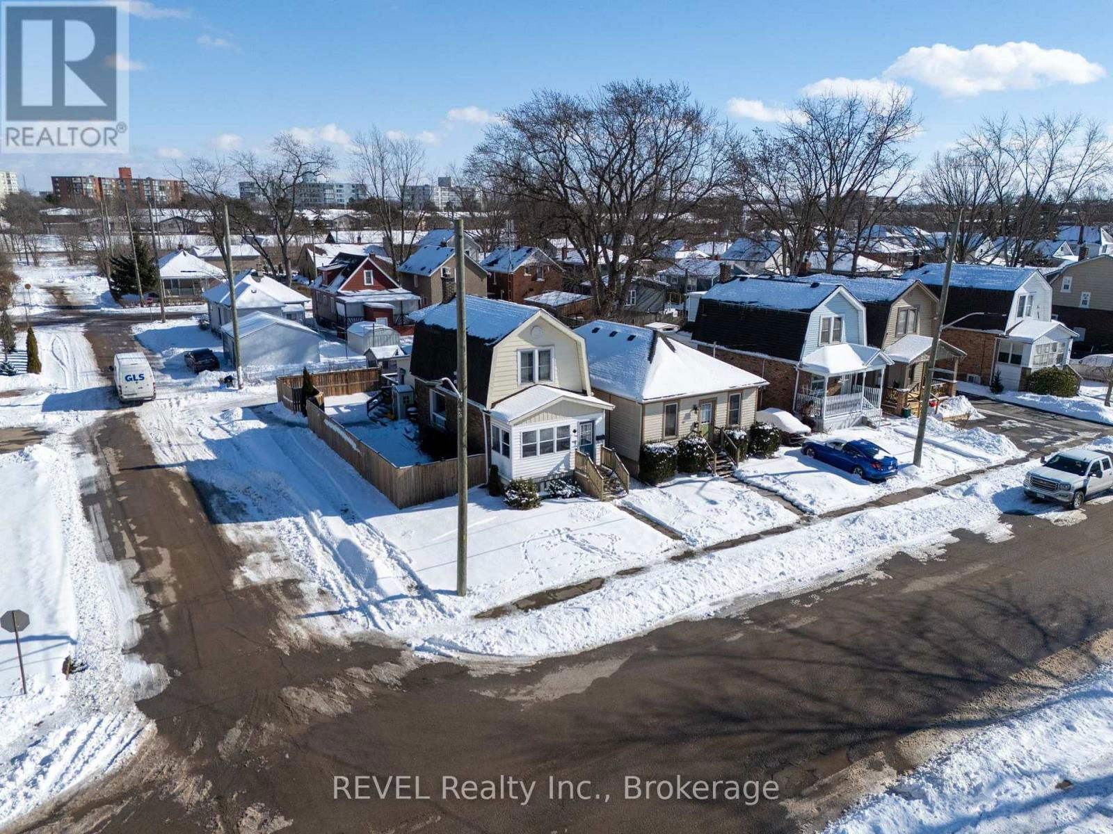 70 OAKLAND AVENUE Image 2