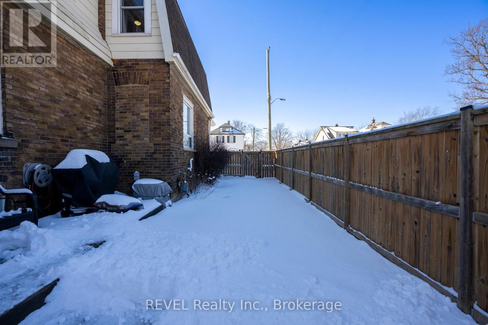 70 OAKLAND AVENUE Image 31