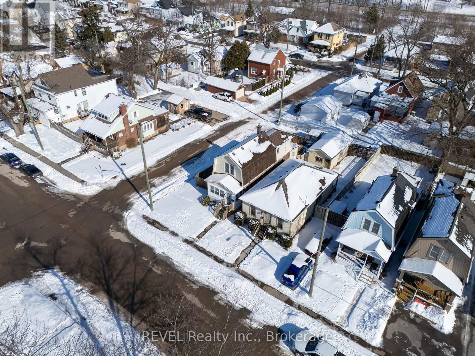 70 OAKLAND AVENUE Image 38