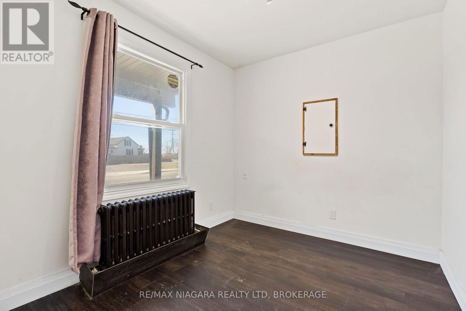 12 NICKEL STREET Image 10