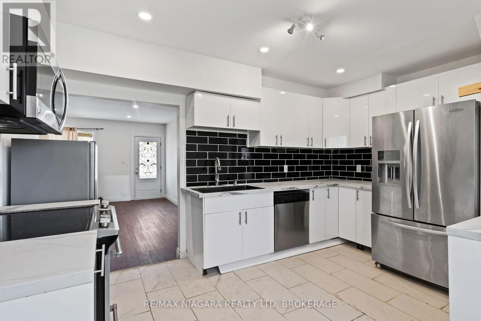 12 NICKEL STREET Image 11