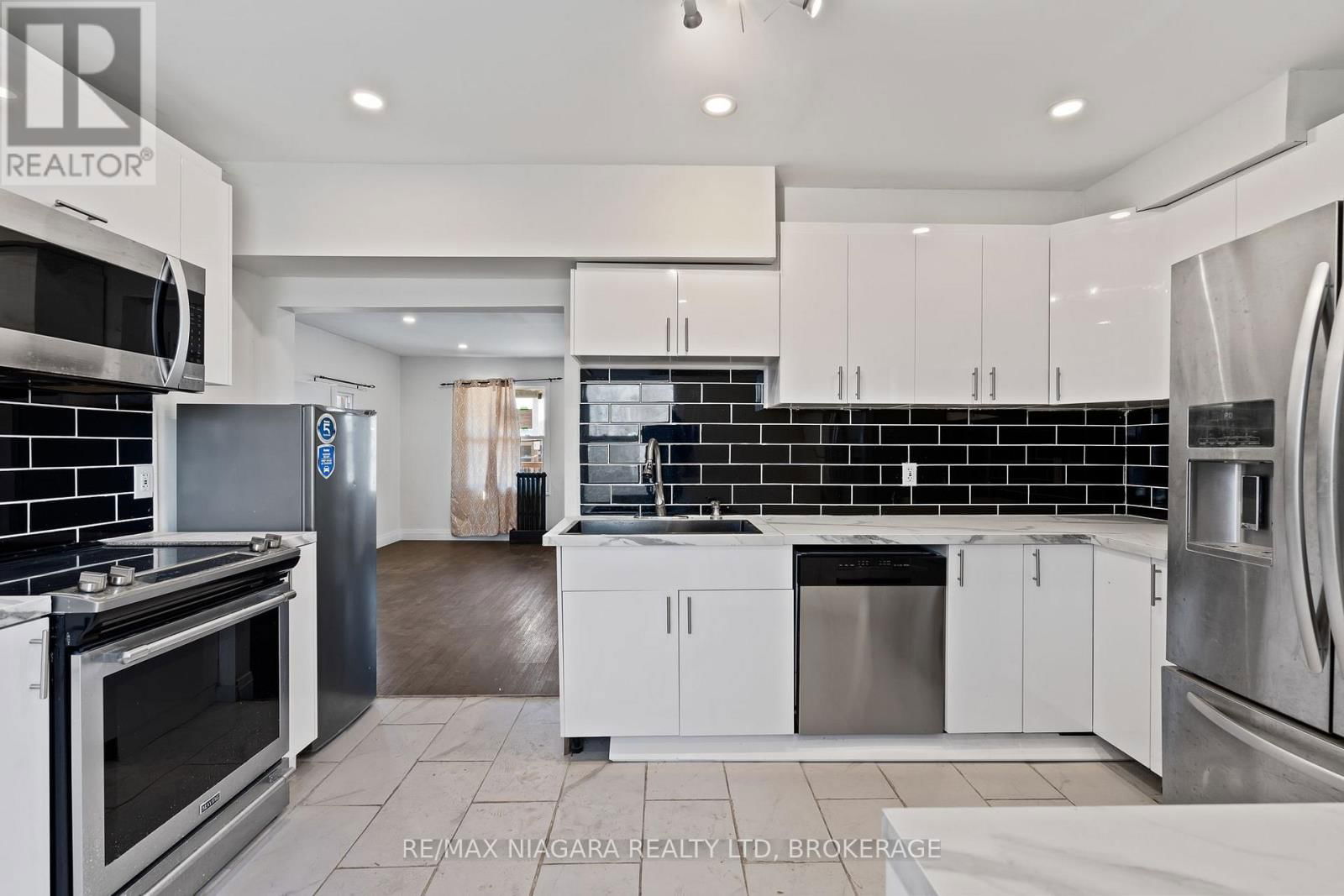 12 NICKEL STREET Image 12