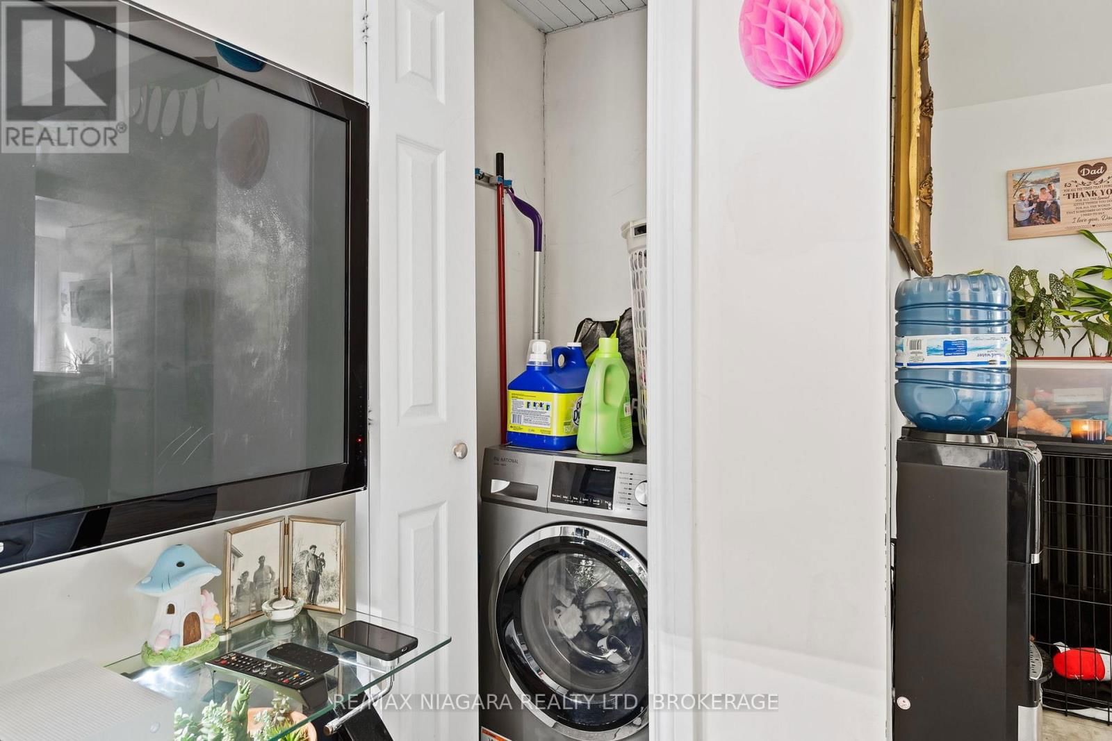 12 NICKEL STREET Image 16