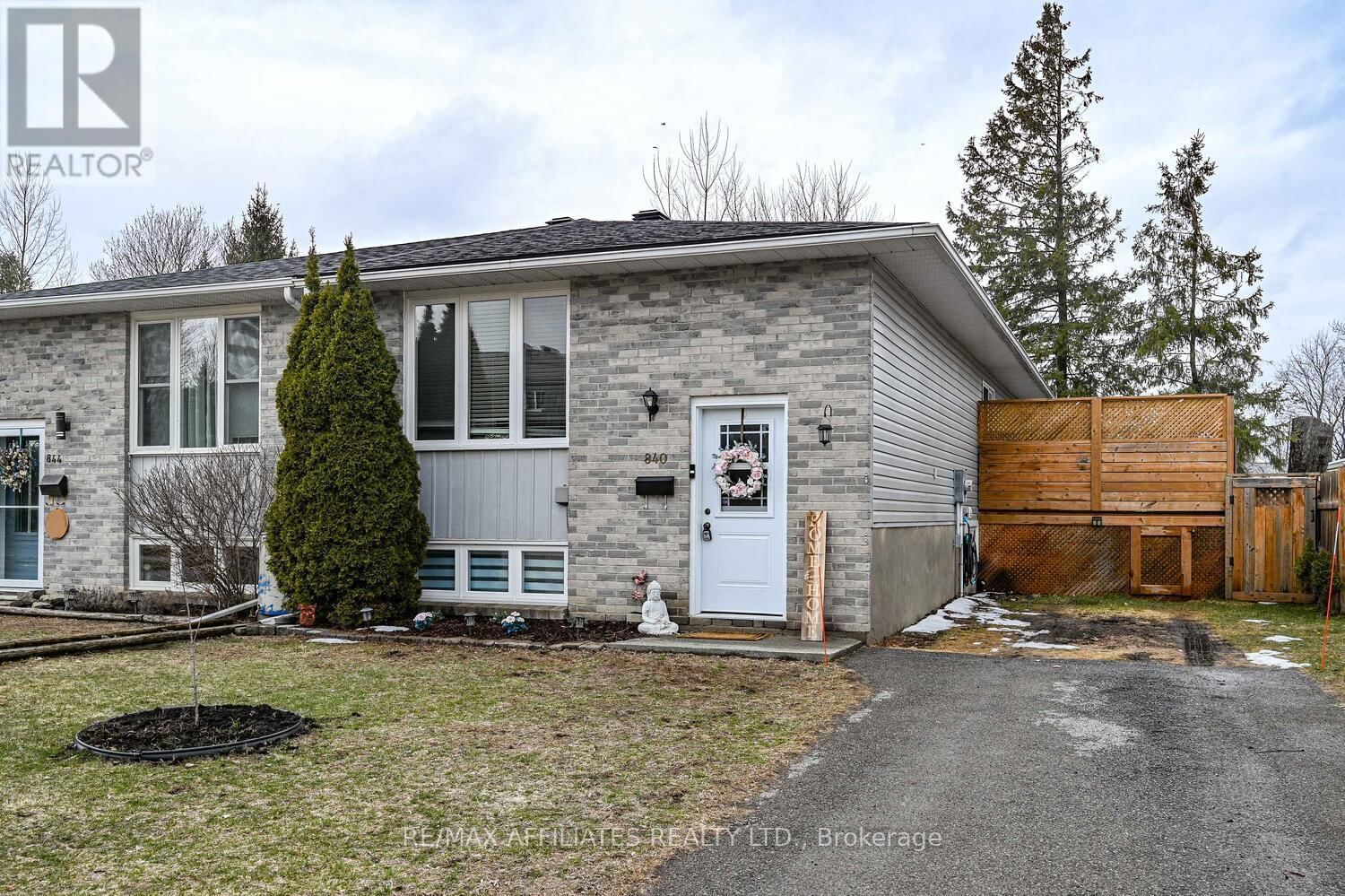 840 MACODRUM DRIVE Image 1