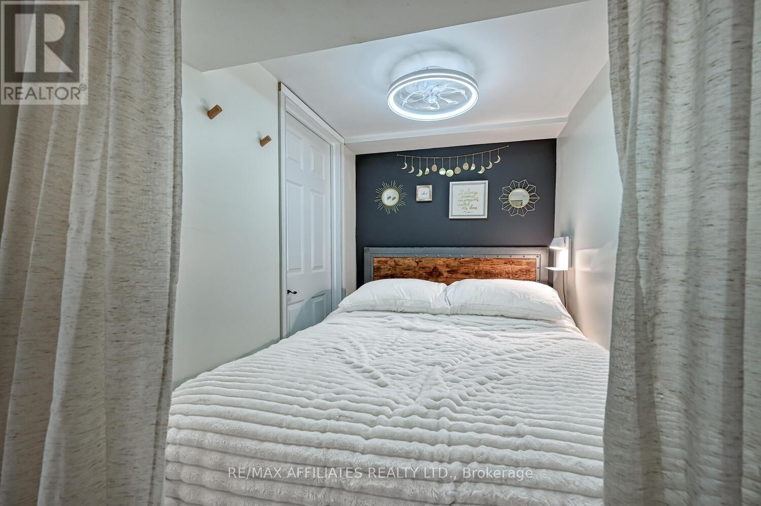 840 MACODRUM DRIVE Image 31