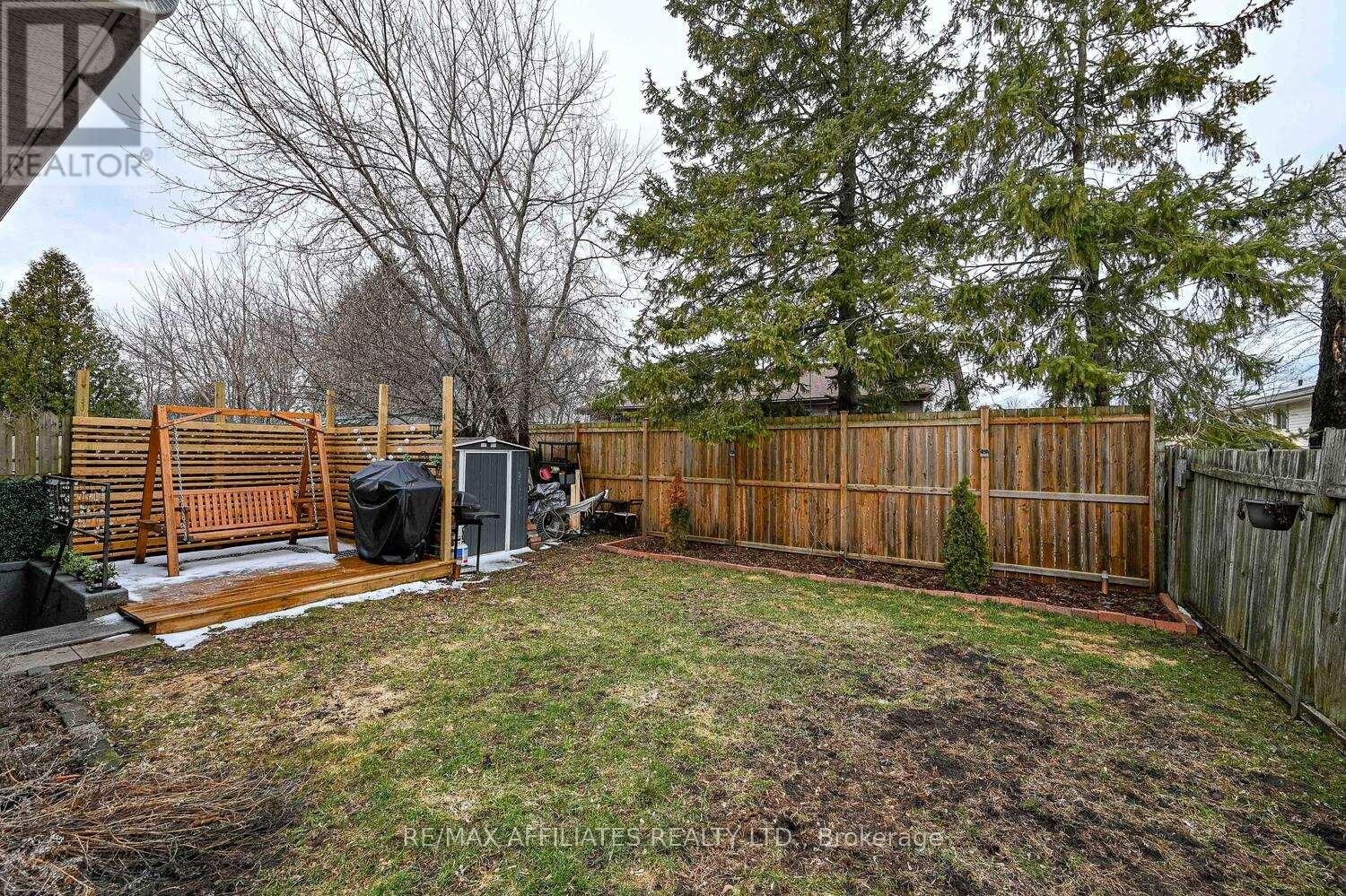 840 MACODRUM DRIVE Image 43