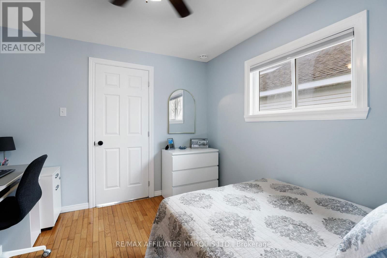 16 LEFEBVRE AVENUE Image 19
