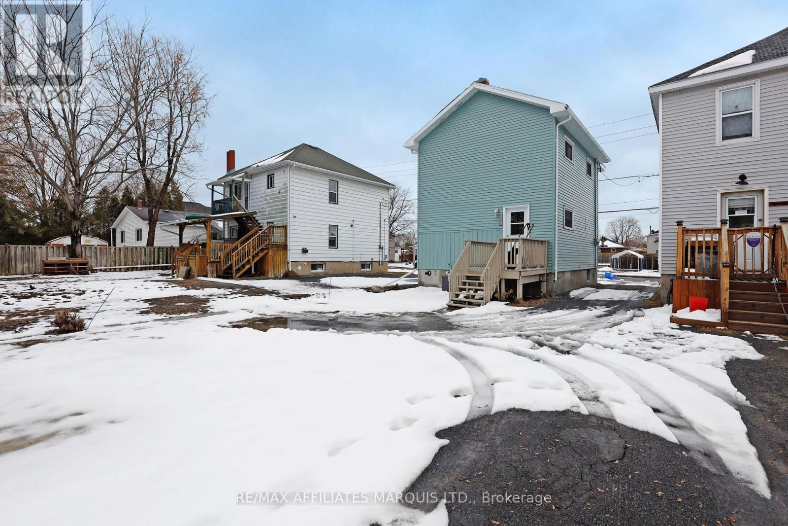 16 LEFEBVRE AVENUE Image 27