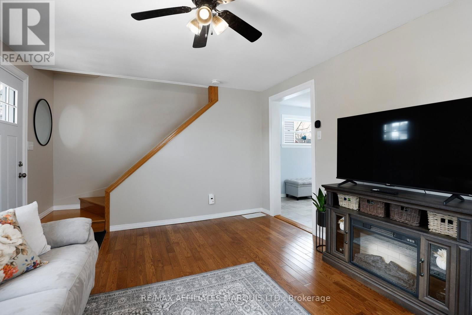 16 LEFEBVRE AVENUE Image 6