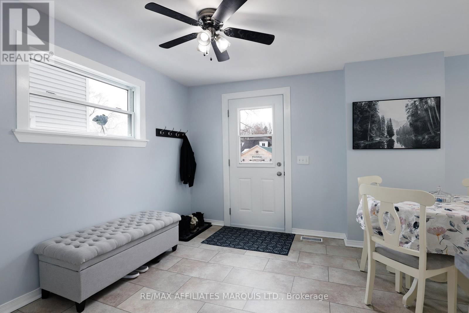 16 LEFEBVRE AVENUE Image 7