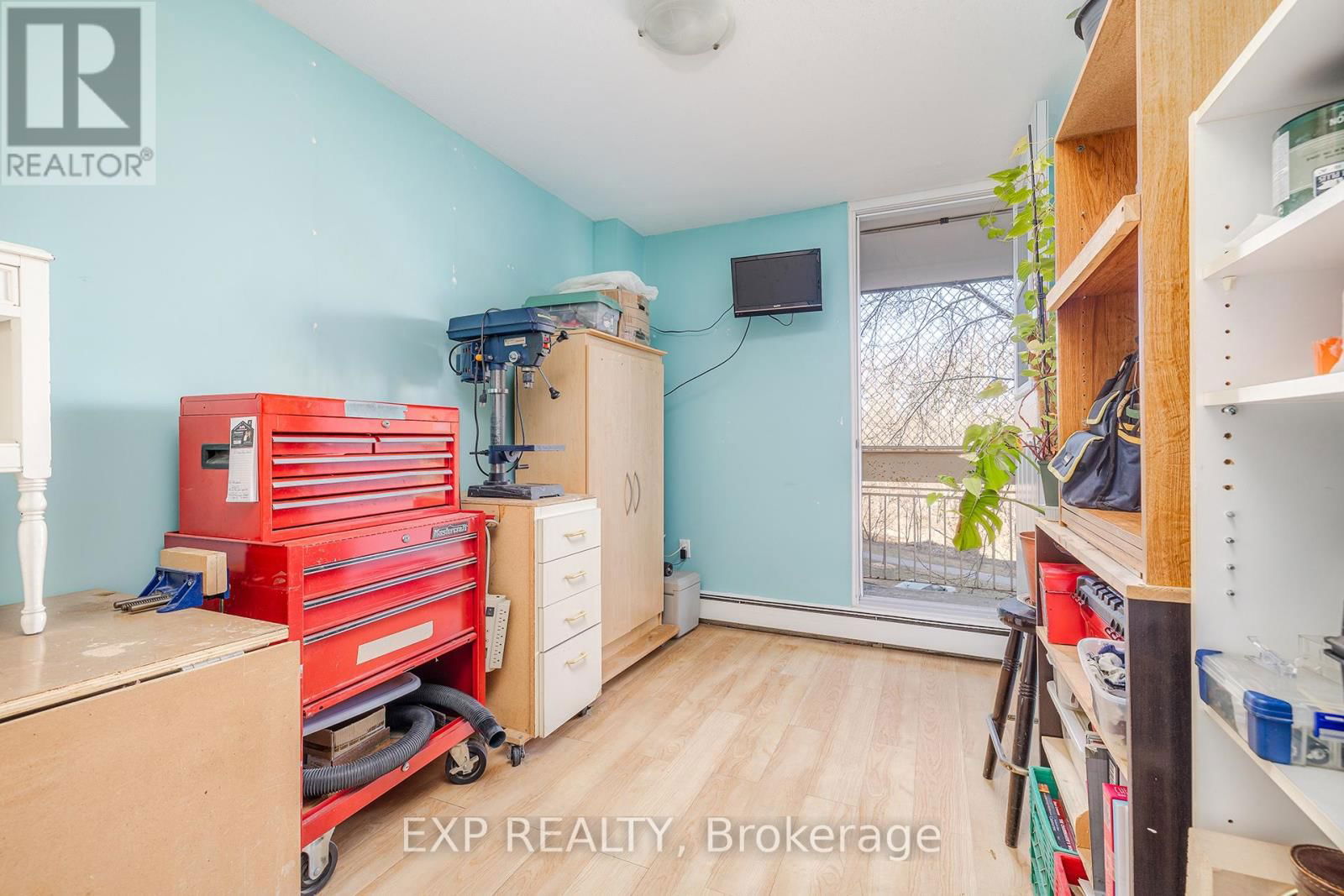 243 - 350 QUIGLEY ROAD Image 16