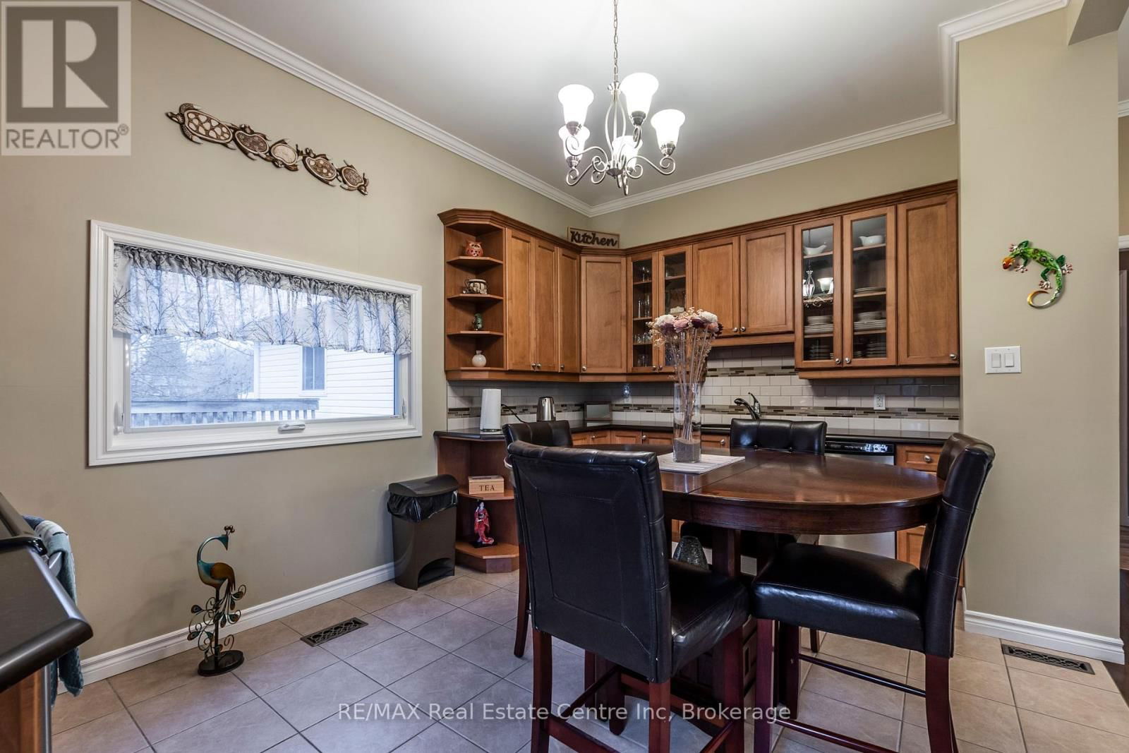 1545 BROCK ROAD Image 10