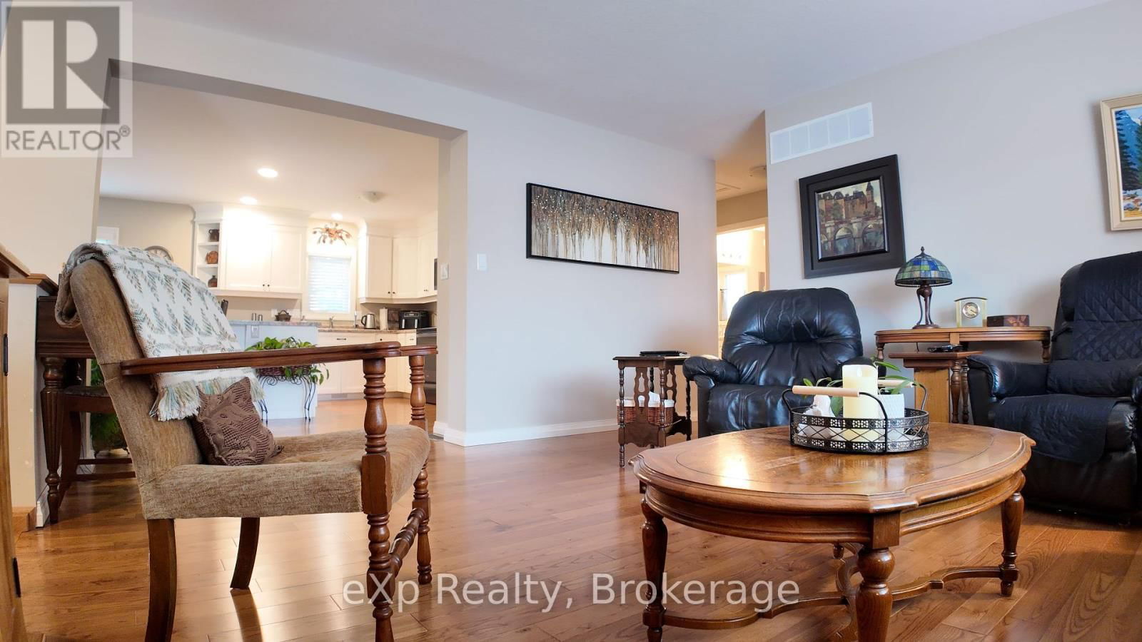 188 12TH AVENUE Image 13
