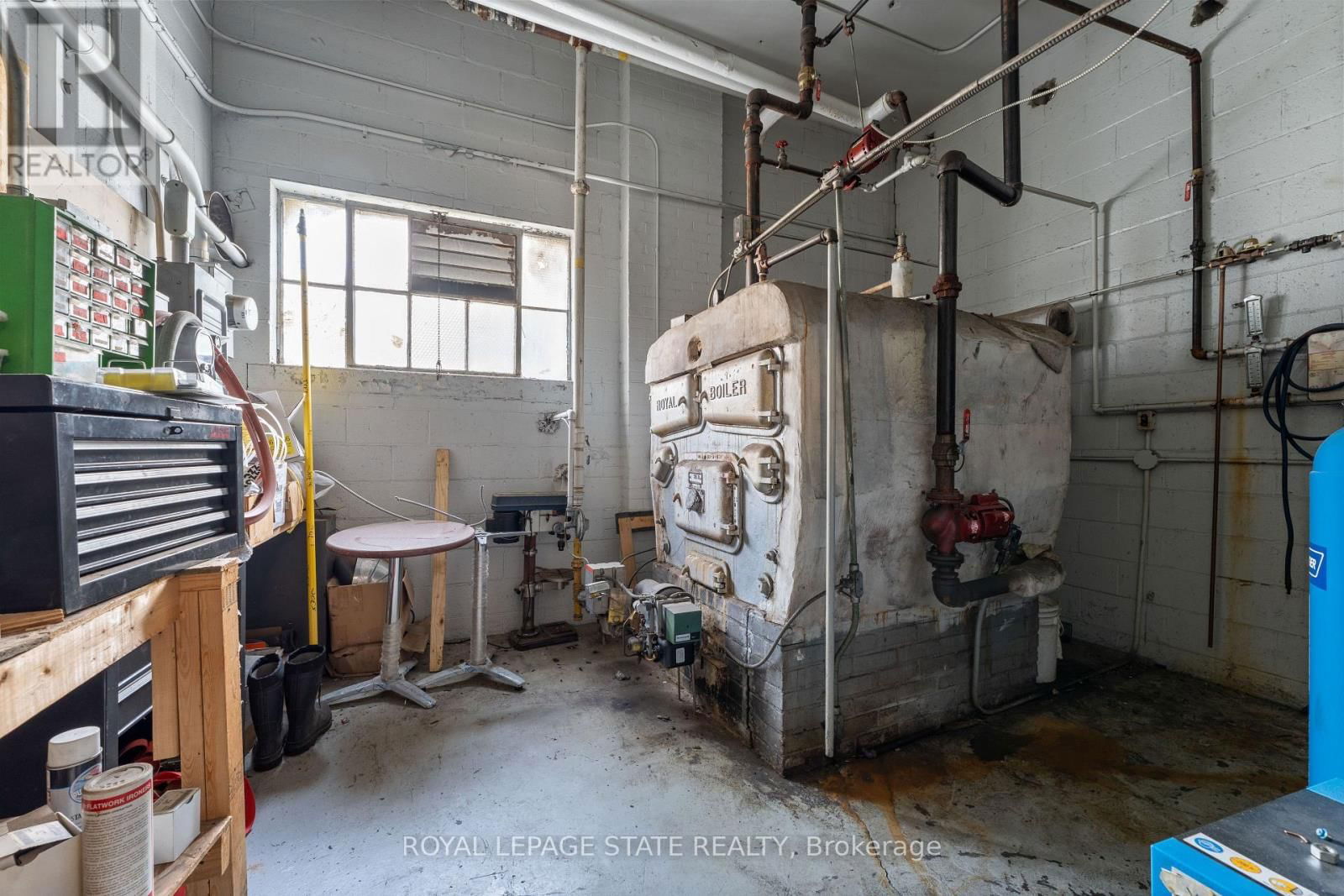 455 CUMBERLAND AVENUE Image 30
